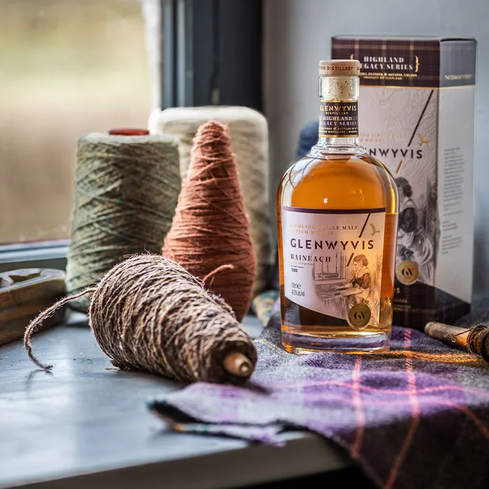 Highland Legacy Series 2: Baineach The Weaveress